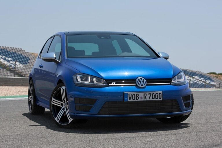 VW Golf 7 R Plastik Ön Tampon